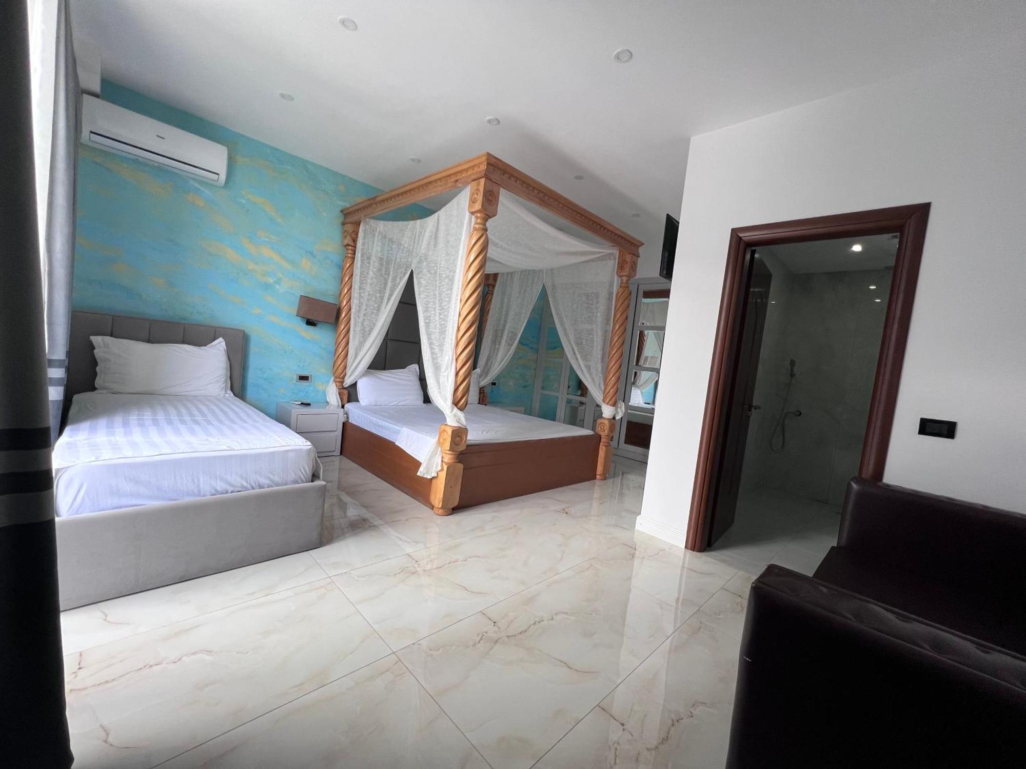 Memlishte Hotel Victoria מראה חיצוני תמונה